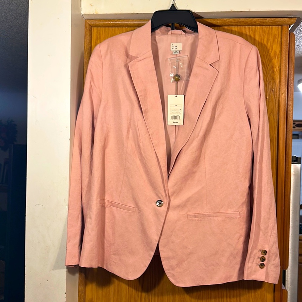 Women blazer color smoke pink sz 14